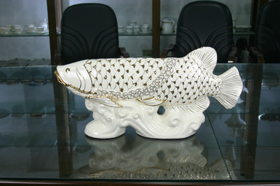 批發吉慶家居 金龍魚擺件為何成為2016年日用品市場新寵？